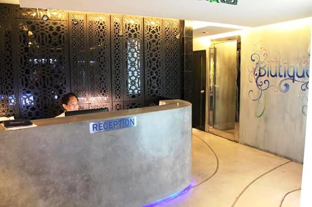 Blutique Hotel Бангкок Екстер'єр фото